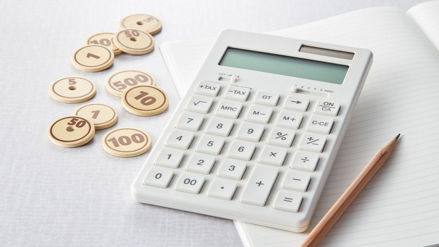 畑や田んぼなどの農地に家を建てる方法はあるの？農地法や農地転用の流れを詳しく解説