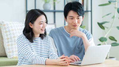 家を建てるタイミングはいつがベスト?平均年齢・価格相場・金利変動の傾向をもとに解説