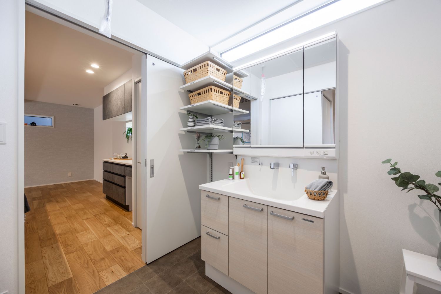 収納不足に悩まない家