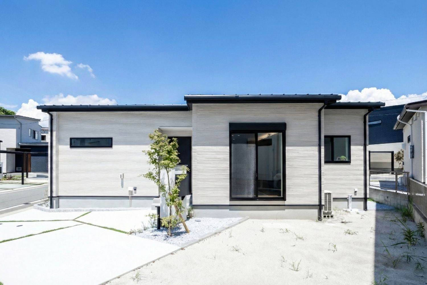 ミニマルな平屋